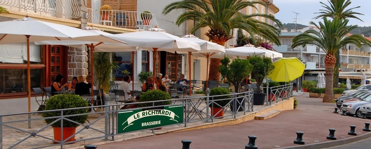 Hotel Le Richiardi Carqueiranne Exterior photo